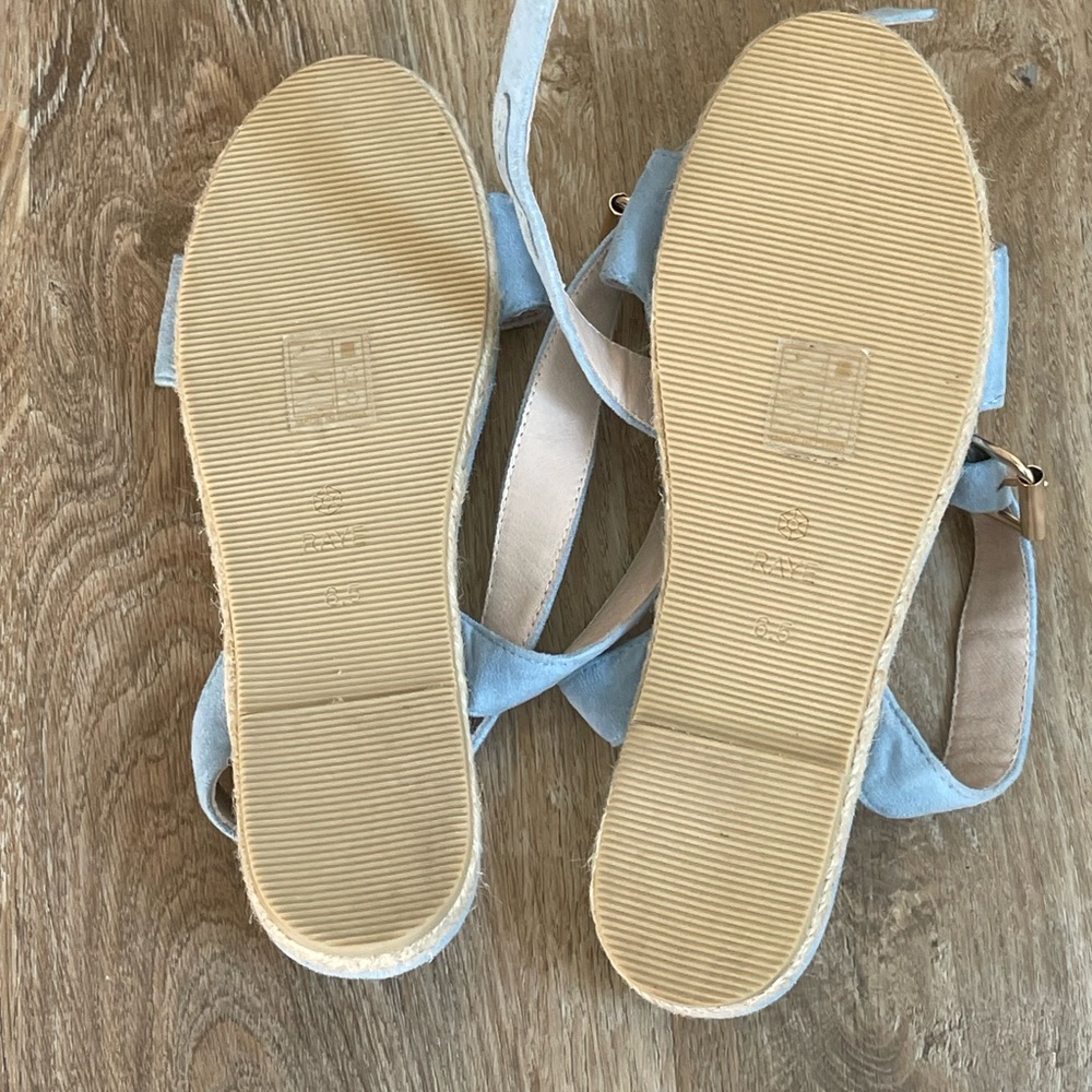 RAYE Liza Sandal in Cloud, Size 6.5 - Picture 2 of 5